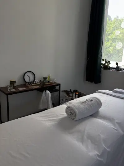 JUICÝ FĽOW - massage studio