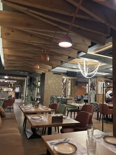 Restaurant Alpen / Италиански ресторант в Банско
