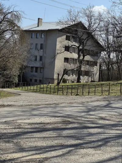 хижа "Ахинора"