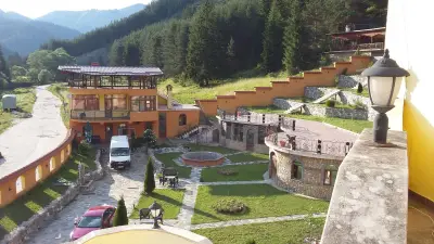 Семеен Хотел Аркан Хан