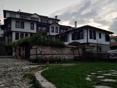 Хотел и ресторант Еди