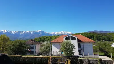Семеен хотел и механа Сватовете - Family Hotel & Tavern Svatovete