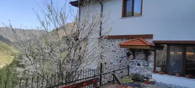 къща за гости Кръстова Гора