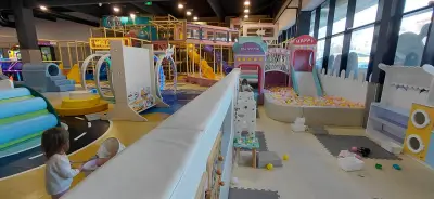 Детски център Playland