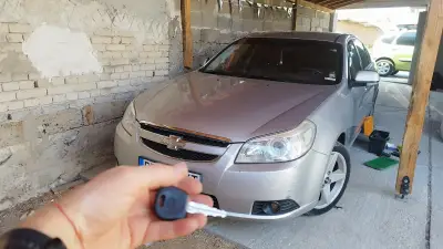 КЛЮЧАРЯТ Е ТУК. ЕООД
