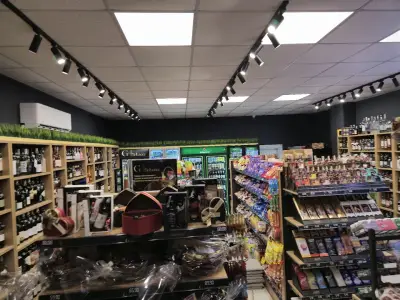 GH Tobacco магазин за алкохол и цигари