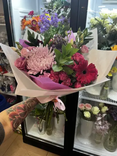 Always Blooming Flowers - цветя Варна