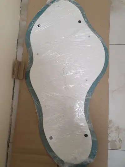 Lidiya Mirror