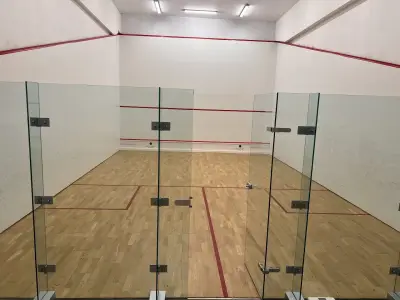 Double Yellow Squash Club