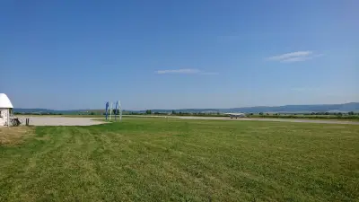 Скайдайв София