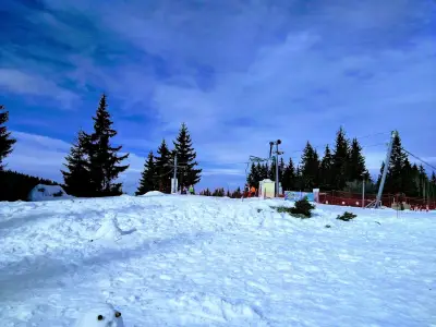 МАЧИРСКИ СПОРТ - ски и сноуборд училище, туристическа агенция, детски лагери