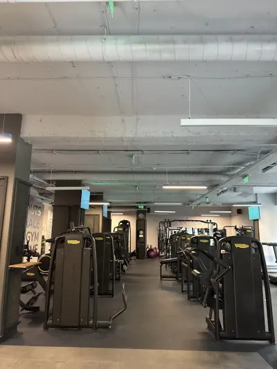 Next Level Fitness | Руски паметник