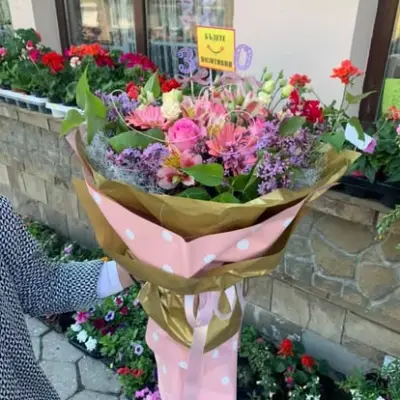 Магазин за цветя "Уникат"