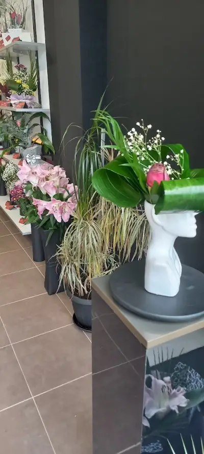 Магазин за цветя Color Line / Flower shop Color Line