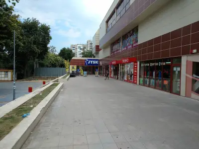 Central Mall
