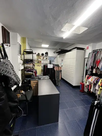 Магазин за дрехи втора употреба,Happy Choice second hand