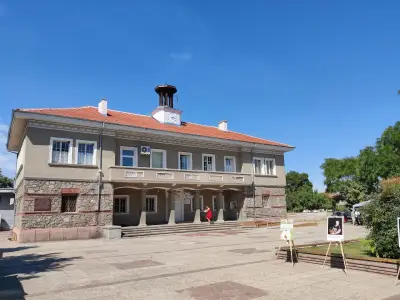 Народно читалище „Любен Каравелов“