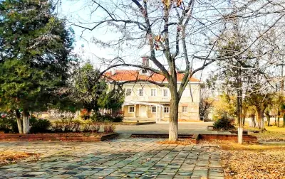 Народно читалище „Любен Каравелов“