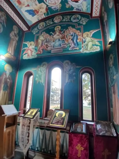 Храм Свети Николай Чудотворец