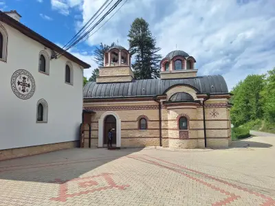 Дивотински манастир „Света Троица“