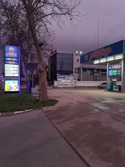 НИТРОГАЗ бензиностанция NITROGAS gas station
