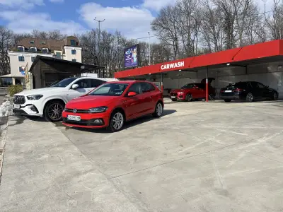 Автомивка на самообслужване Laura & 5 Minutes