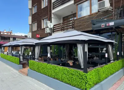 E92 Coffee Bar & Food