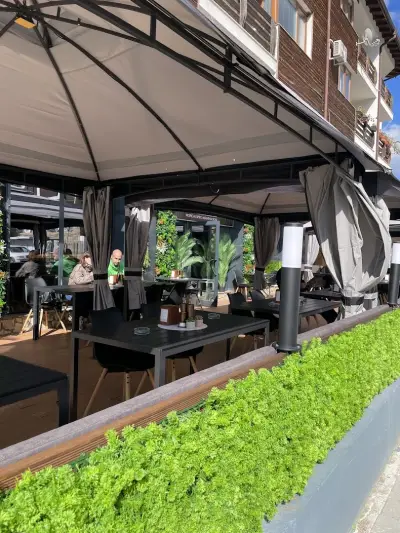 E92 Coffee Bar & Food