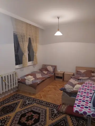 Нощувки в апартамент "У дома"