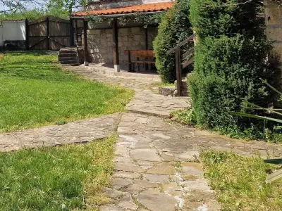 Вила Добреви
