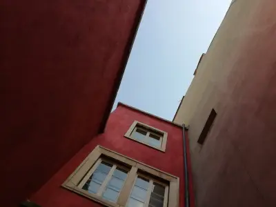 Червената къща