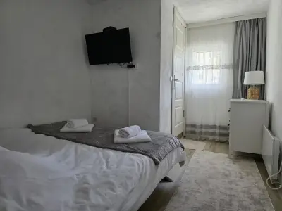 Къща ВИРА
