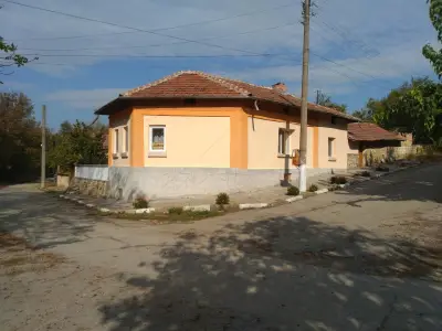 Къща Дивна