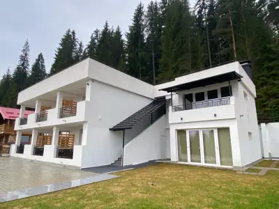 SUGARFAME- Guest House