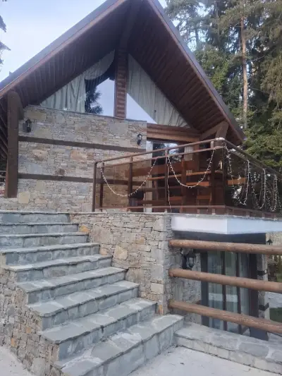 CHALET ELEVEN