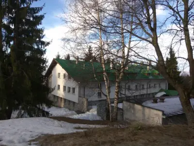 Хижа ”Бузлуджа Нова”