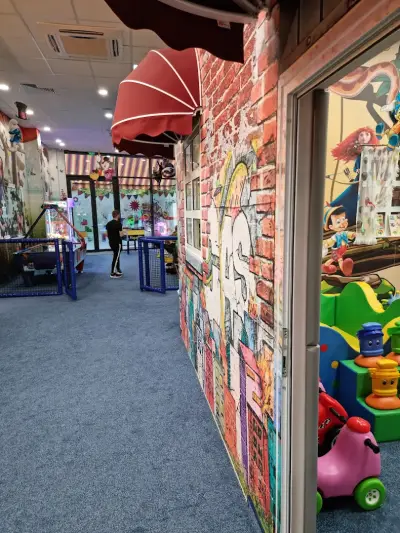 Детски парти център Bimbi Felici