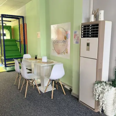 Dream Event Center - Детски парти център за рождени дни и поводи