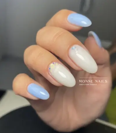 Monne Nails