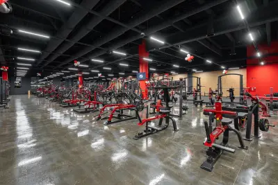 West Gym – Park Maxx