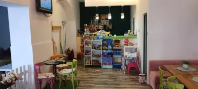 Joy House Джой Хаус