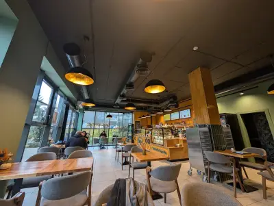 Eddy's Pizza & Pasta - building 7, Business Park Sofia