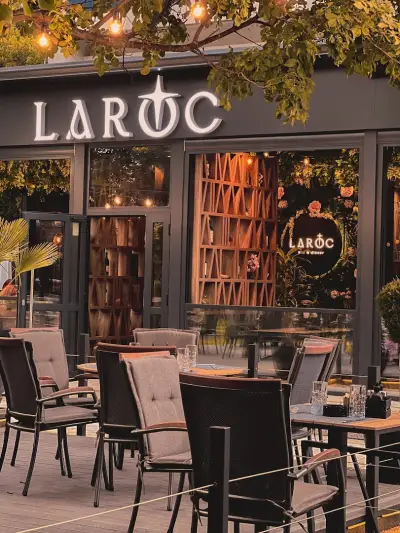 Laroc Bar & Dinner