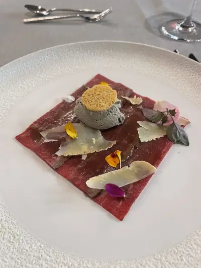 Chalet Petrohan & Restaurant Teya