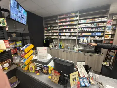 Денонощен магазин Quick Shop Premium (кештерминал) Пици и Принцеси
