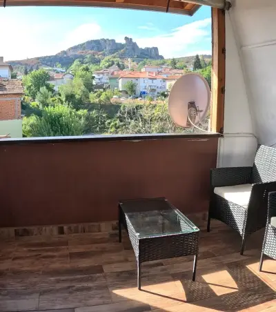 Fortress View Apartment