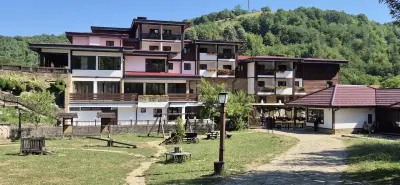Hotel Etar