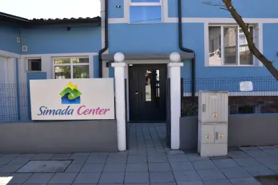 Къща за гости във Вършец Simada Center, предлагаща комфортно настаняване, спокойна атмосфера и възможности за почивка.