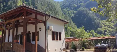 Комплекс “Юруците”- ресторант и къща за гости