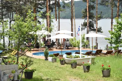 Paradise Bay яз. Искър (+14)